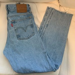 Levi’s Wedgie Straight Jeans